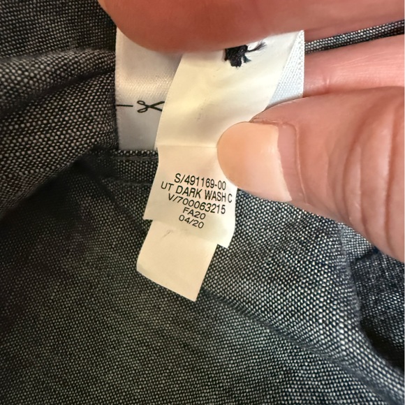 MENS Banana Republic Dark Wash Gray Untucked Slim-fit Button Chambray Shirt, XS - Picture 14 of 14